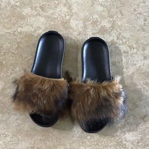 Ugg Fur Slides